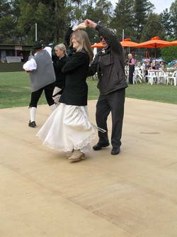 Outside_Dancefloor_Dance_fun-Copyright_EOTR-AustrianClubMelbourne