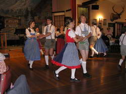 German_Austrian_Folk_Dance_Group-Copyright_EOTR-AustrianClubMelbourne