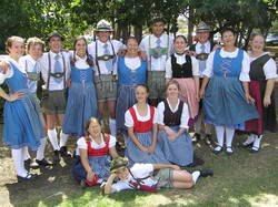 Weisse_Alpen_Tanzgruppe-Copyright_EOTR-AustrianClubMelbourne